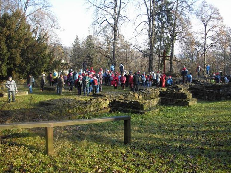 3. kép - Budaszentlőrinci pálos kolostor romjai