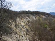 A 2. kőbánya mentén