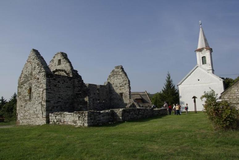 Felsődörgicsei templomrom