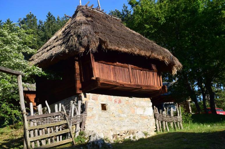 Sirogojno, skanzen 1
