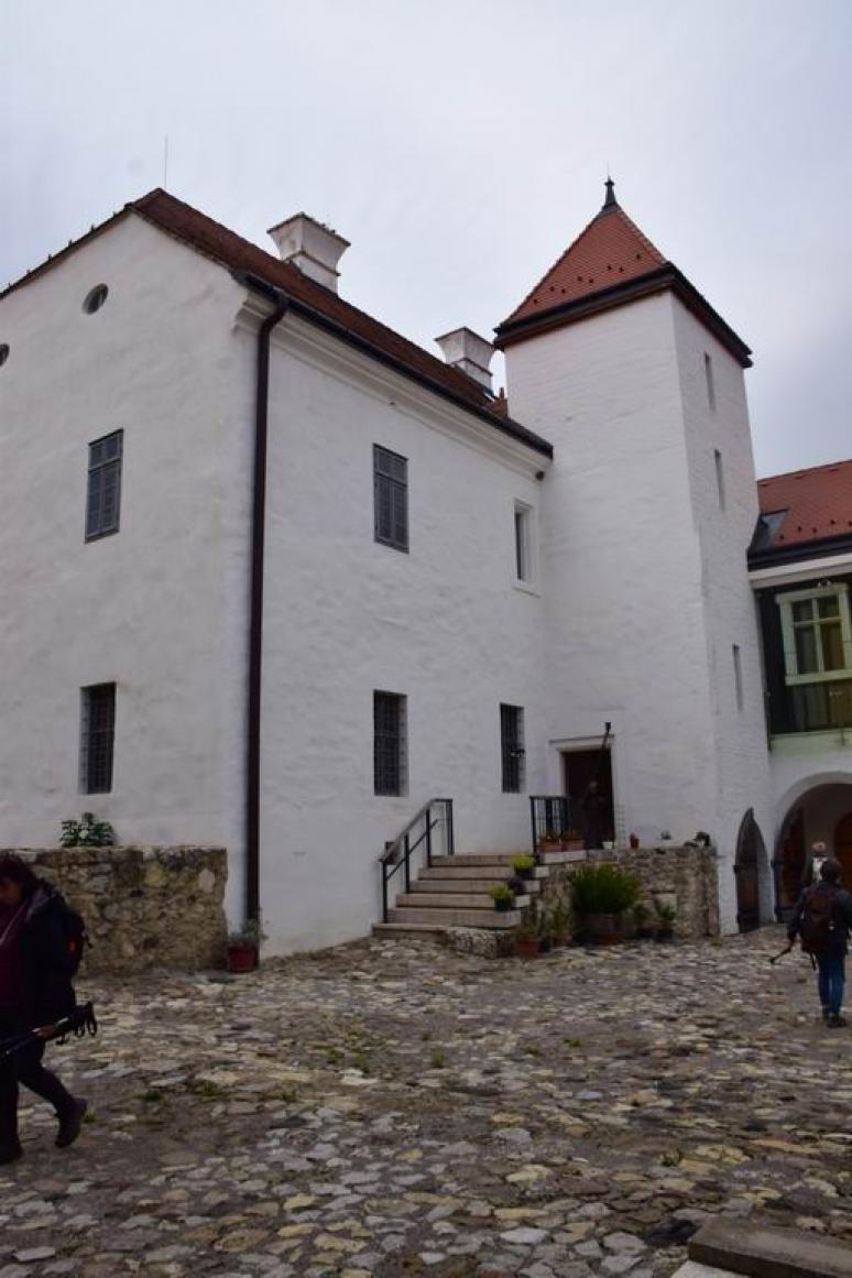 A szászvári várban