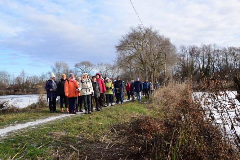A Tőzeg-tavak gátján 1