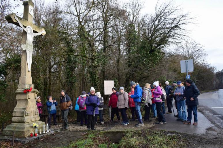 Mindkét táv indulópontja 1