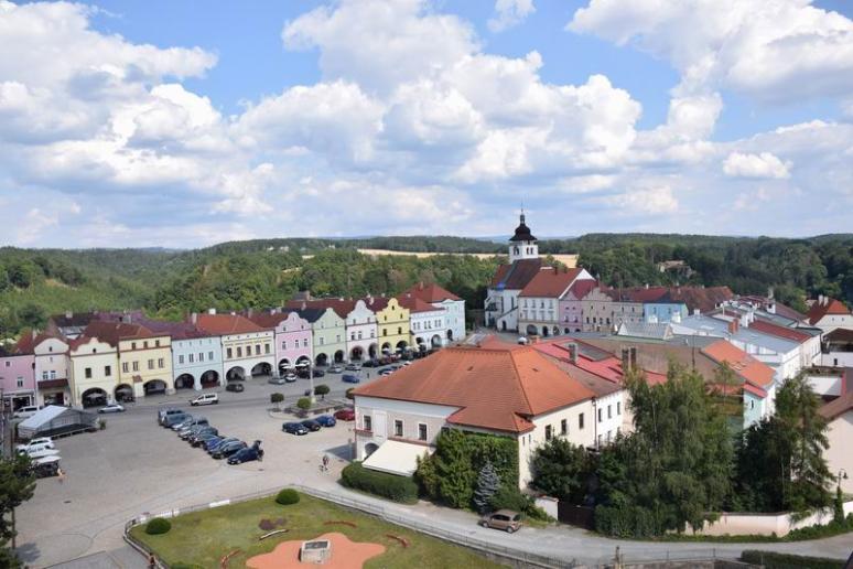 Nové Mesto nad Metuji