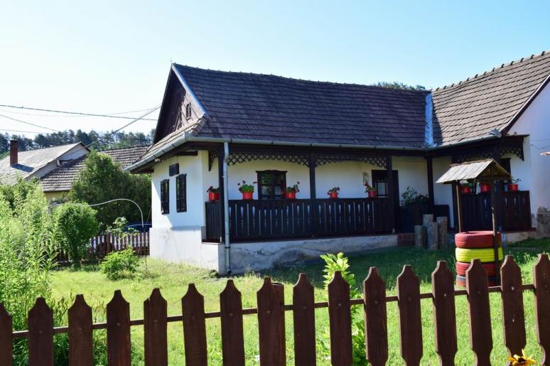 Tájház