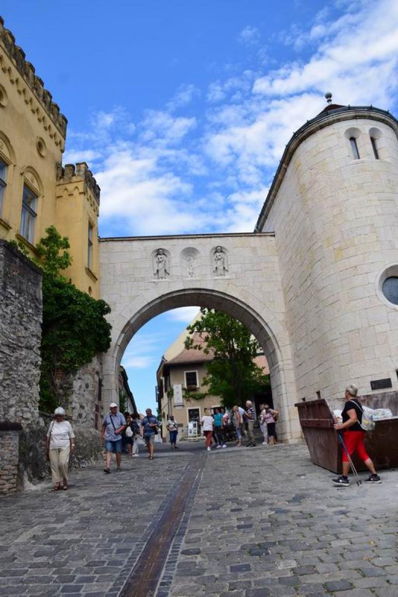 Hősök kapuja