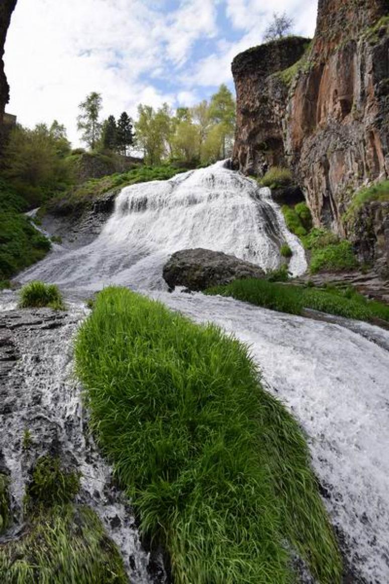 Jermuk, vízesés