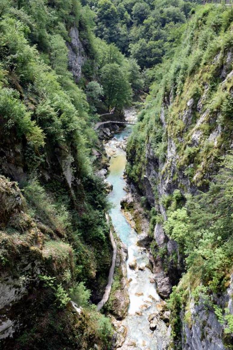 Tolmin-szurdok az Ördög-hídról