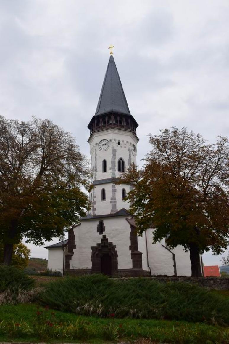 Gyöngyöspata, műemlék templom