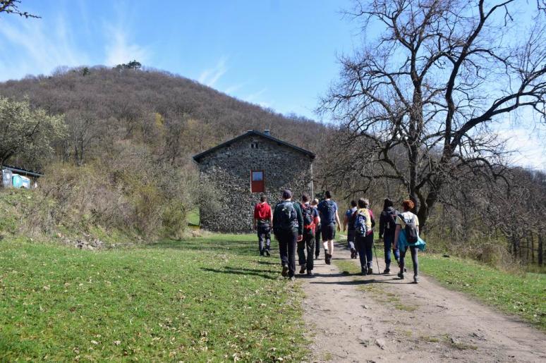 Ágasvári-turistaház- és csúcs