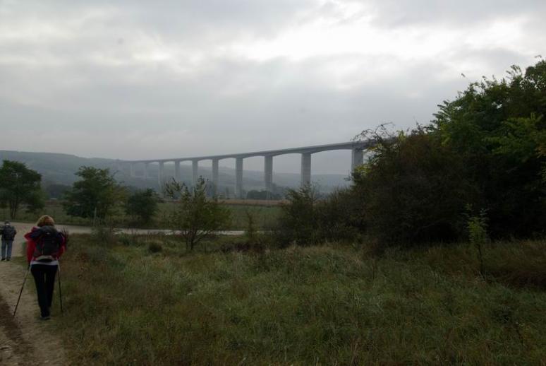 A viadukt közelről